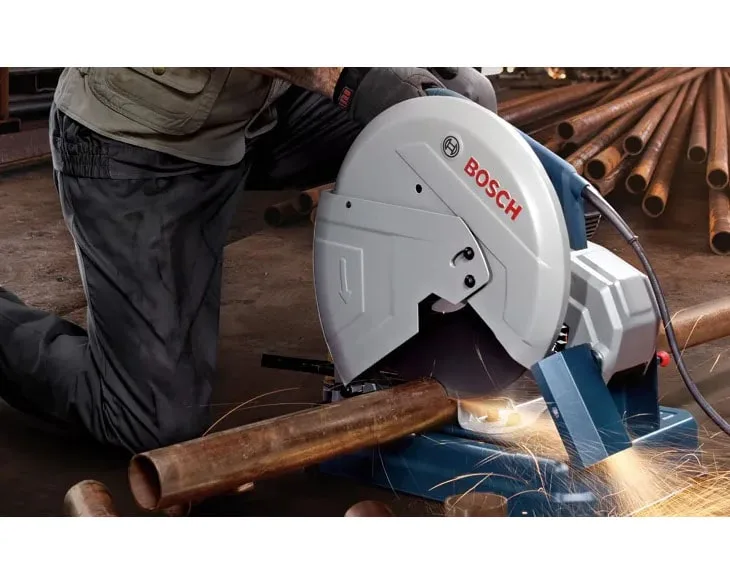 Máy cắt sắt Bosch GCO 14-24 cắt sắt hộp