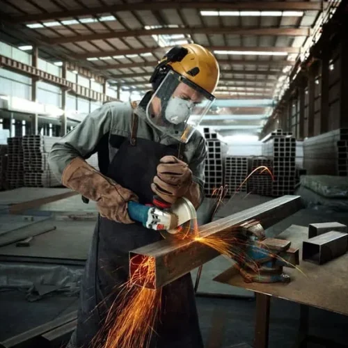 Máy mài góc Bosch GWS 12-125 S thi công cắt