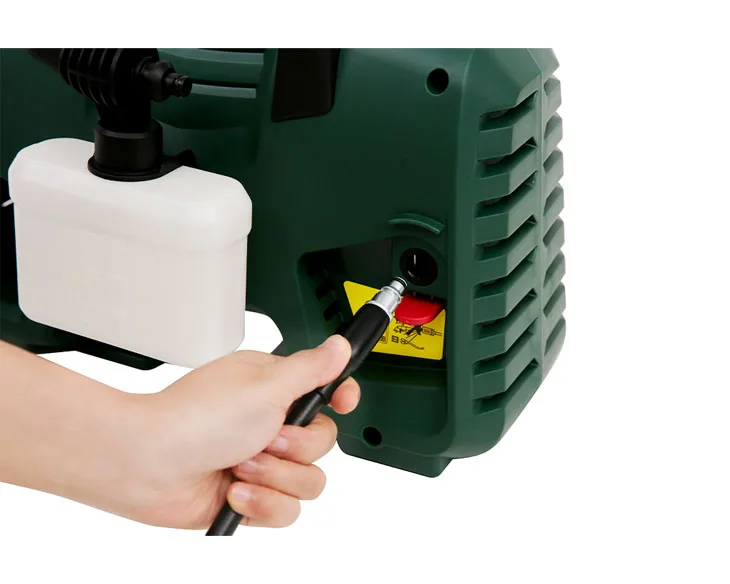 Máy phun xịt rửa áp lực cao Bosch Easy Aquatak 120 kèm bình xà phòng