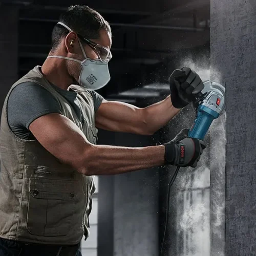 Sử dụng máy mài góc Bosch GWS 9-125 trên tường
