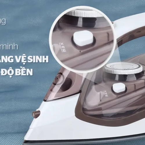 Cận cảnh nắp châm nước trên bàn ủi hơi nước SUNHOUSE SHD2066