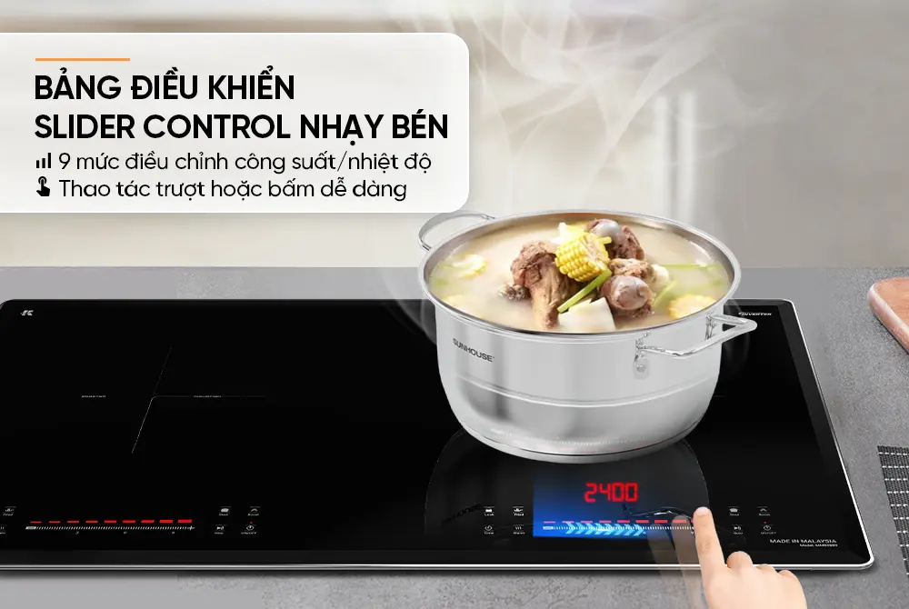 Bếp điện từ đôi SUNHOUSE MMB5889 với nồi đặt trên vùng nấu bên phải