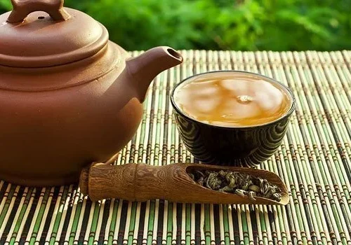 Bình thủy điện Khaluck KL-945 dung tích 5.5 lít, hình ảnh minh họa pha trà