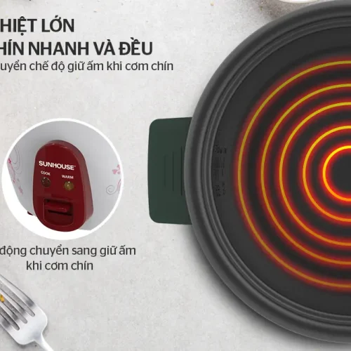 Mâm nhiệt lớn của nồi cơm điện SUNHOUSE SHD8136 giúp cơm chín nhanh và đều