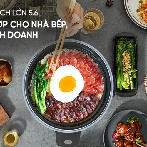 Nồi cơm điện SUNHOUSE SHD8156 5.6 lít đang nấu món ăn