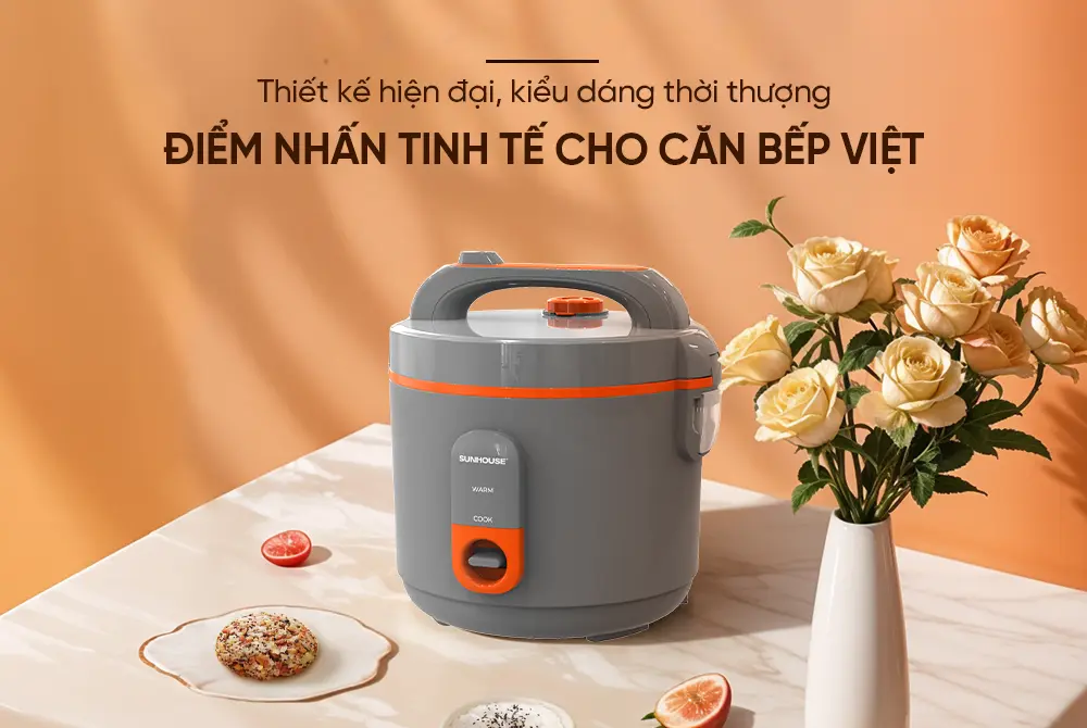 Nồi cơm điện SUNHOUSE SHD8670 2.2 lít màu xám cam trong bếp