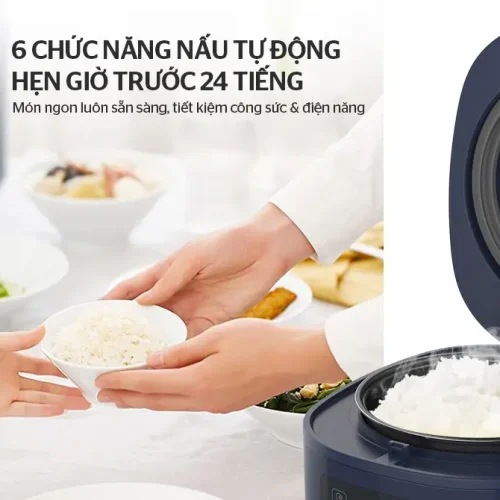 Nồi cơm điện SUNHOUSE SHD8802 với cơm chín và hẹn giờ 24 tiếng
