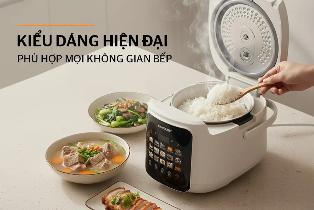 Nồi cơm điện cảm ứng SUNHOUSE SHD8925 đang mở nắp với cơm chín
