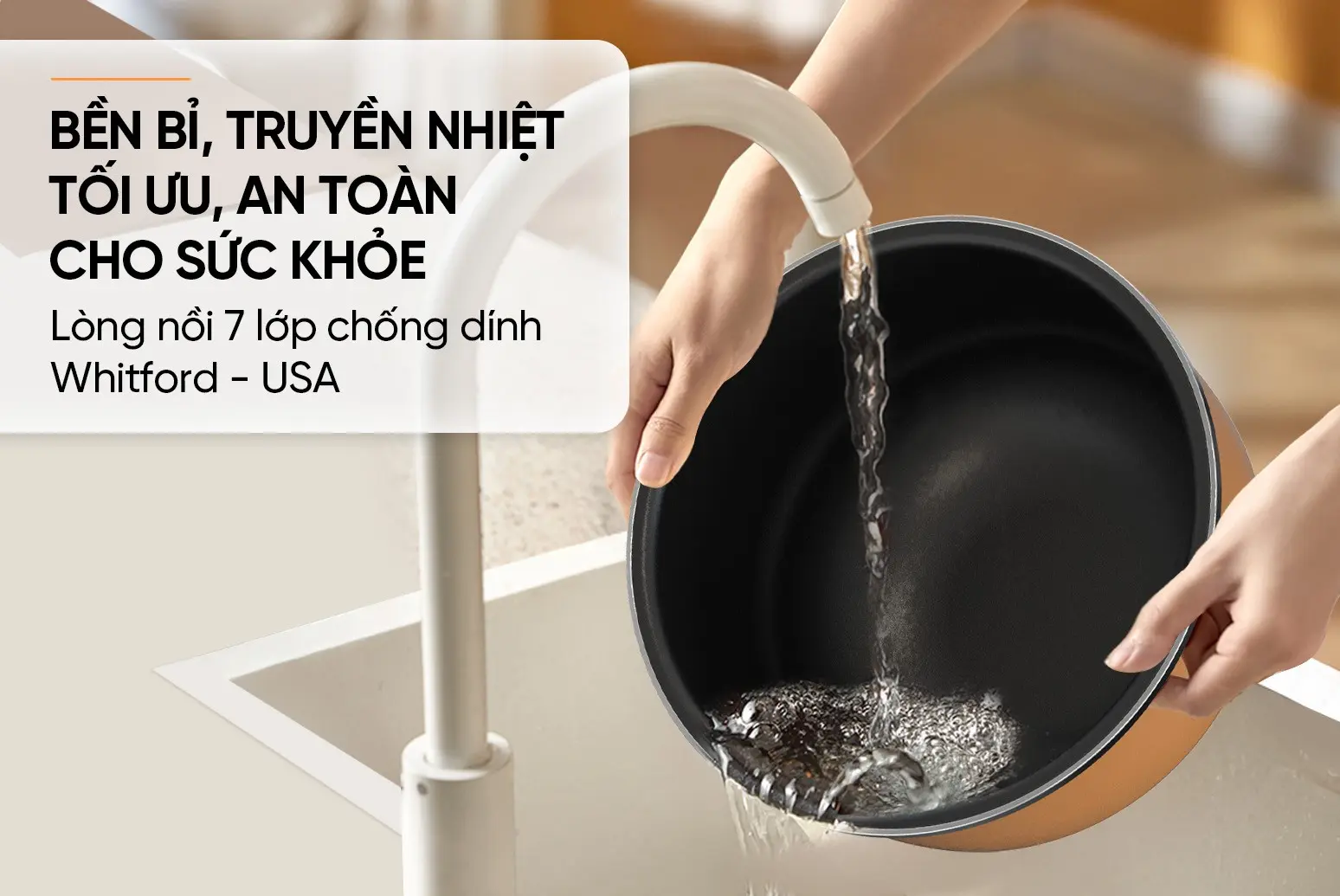Lòng nồi chống dính 7 lớp Whitford của nồi cơm điện SUNHOUSE SHD8955
