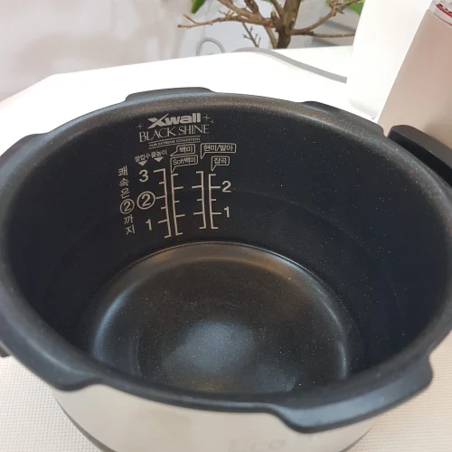 Nồi cơm điện Cuckoo CRP-EHS0320FG